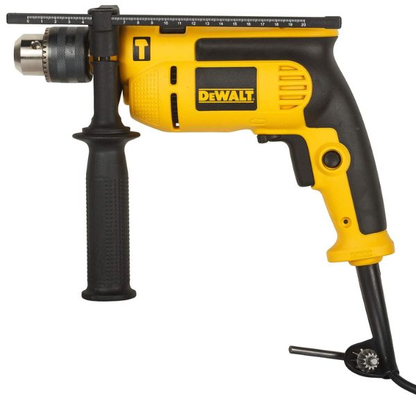 DeWALT UDARNA BUŠILICA