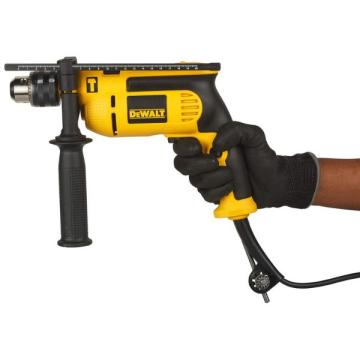 DeWALT UDARNA BUŠILICA
